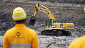 Manajemen United Tractors menyiapkan aksi buyback saham senilai Rp 2 triliun untuk menjaga stabilitas pasar dan memperkuat nilai perusahaan.