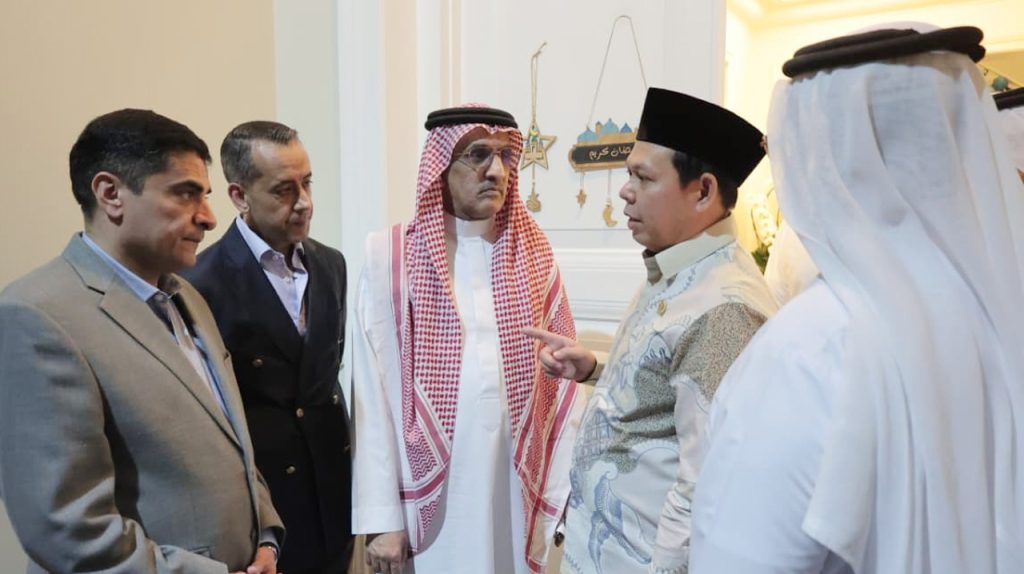 Ketua DPD RI SUltan, bersama duta besar timur tengah